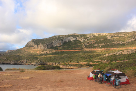 14/05 : Réveil dans le petit village d'Agios Fokas